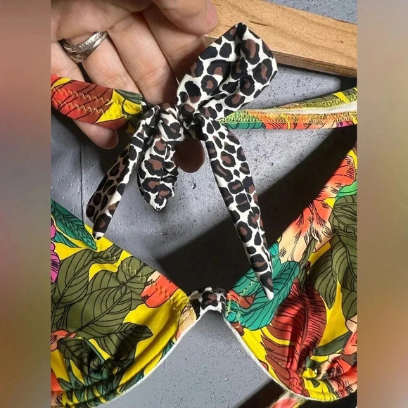 Lascana NWT Brazil Tropical Underwire Bikini Top size US34 B - Picture 2 of 8